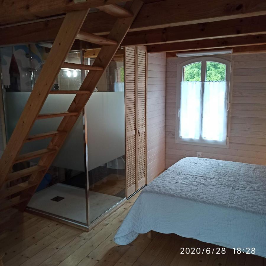 Une Tiny House A Decouvrir Au Coeur De La Cite ! Contrexéville Eksteriør bilde